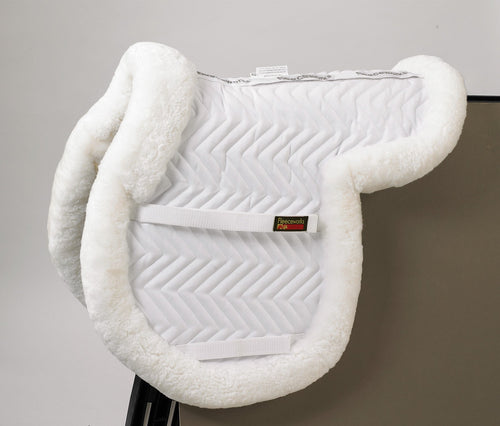 Fleeceworks Show Hunter Sheepskin Trim Pad with Perfect Balance Technology