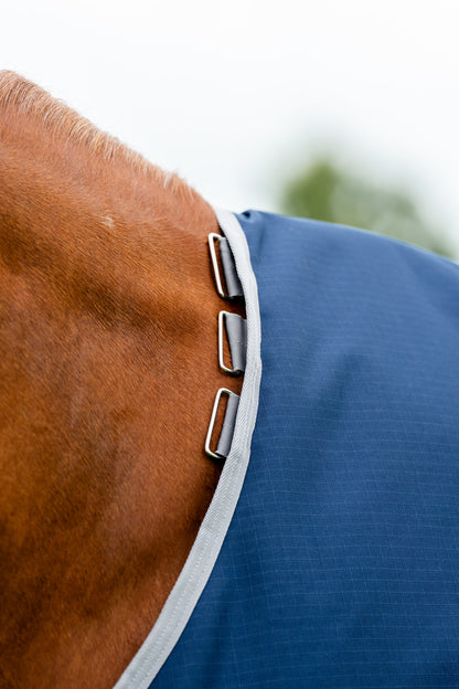 Horseware Ireland Amigo Ripstop 900D 200 Gram Standard Neck Turnout